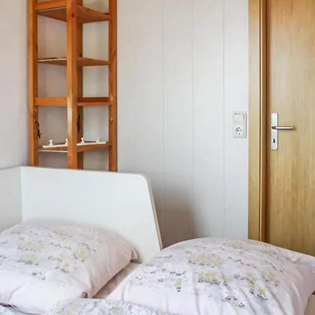 Apartment Beautiful In Wurster Nordseekueste
